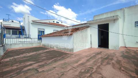 Andar de moradia t2 em beringel