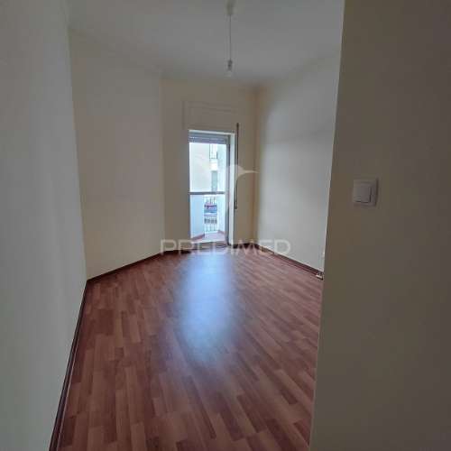Apartamento t3 zona central portalegre
