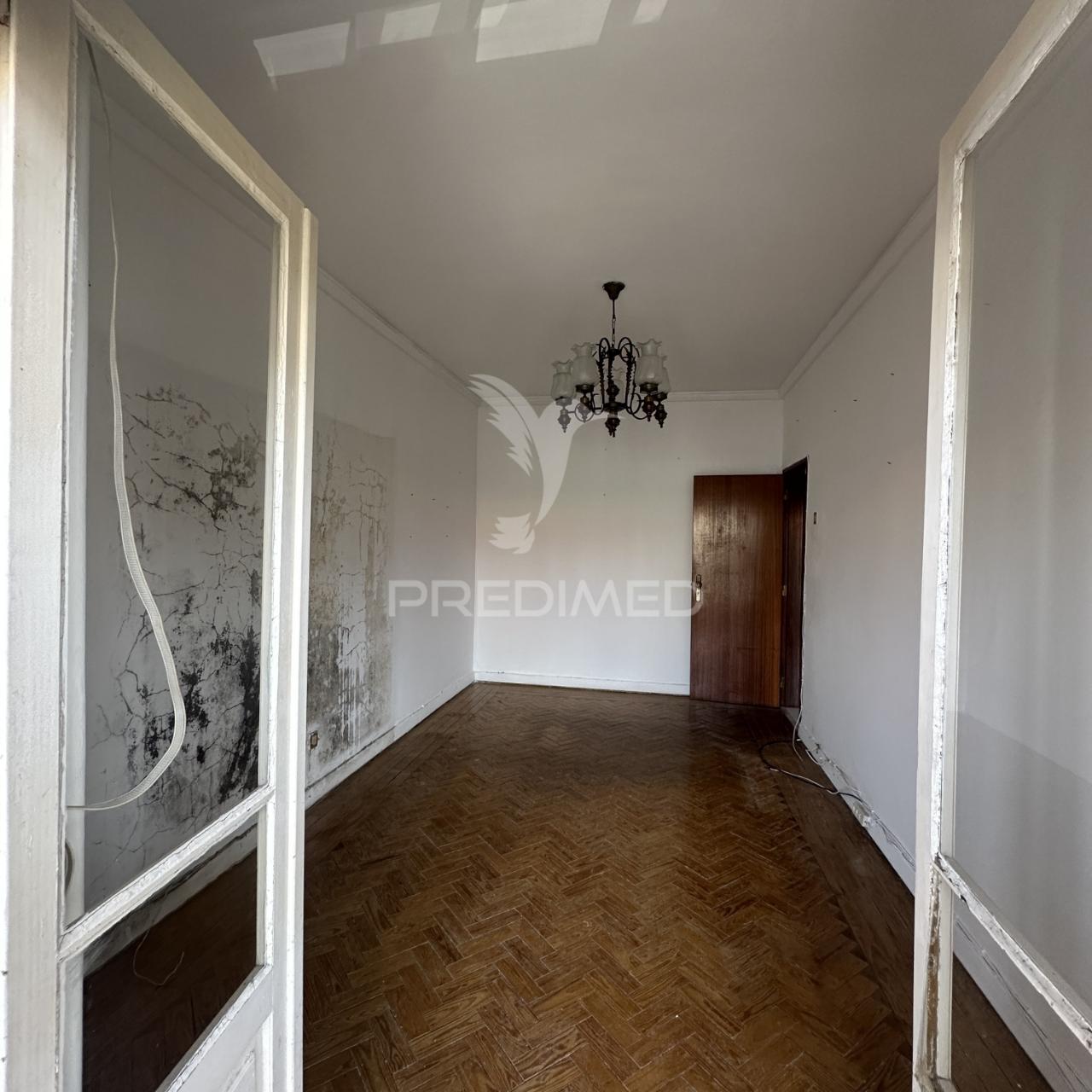 Apartamento t2 amadora - mina de agua