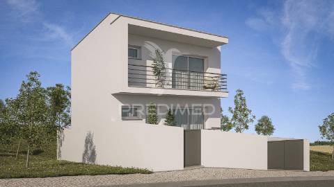 Moradia t2 moderna em construção em nazaré para comprar