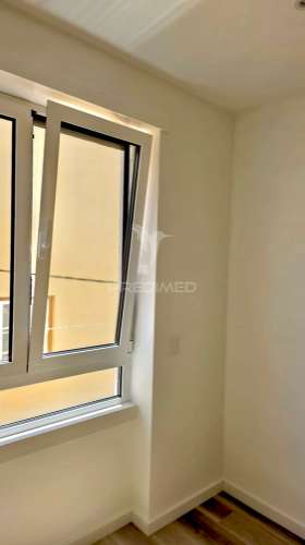 Apartamento t3 remodelado na nazaré para comprar