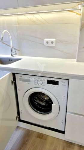 Apartamento t3 remodelado na nazaré para comprar