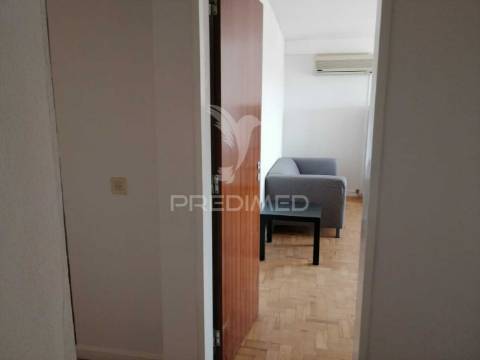 Apartamento t2 - alcácer do sal