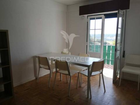 Apartamento t2 - alcácer do sal