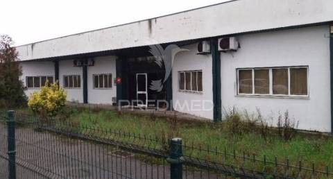 Armazém em cantanhede