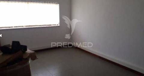 Armazém em cantanhede
