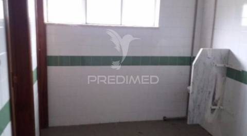 Armazém em cantanhede