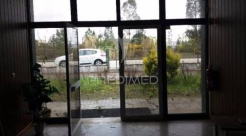 Armazém em cantanhede
