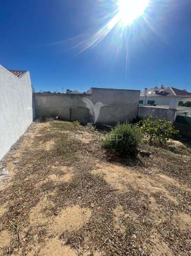 Terreno à venda na rua antónio assunção sobreda