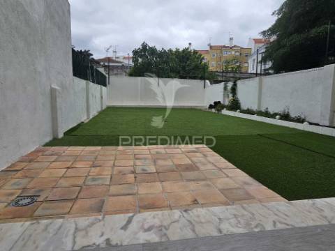 Apartamento benfica com espetacular  terraço