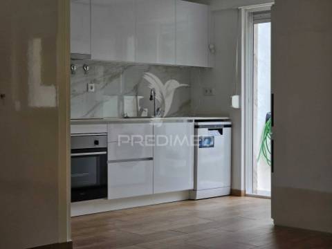 Apartamento benfica com espetacular  terraço