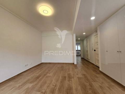 Apartamento benfica com espetacular  terraço