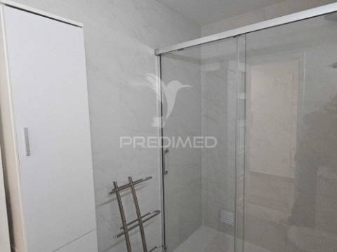Apartamento benfica com espetacular  terraço