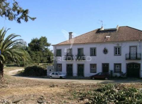 Edifício exclusivo junto ao estádio nacional | oeiras