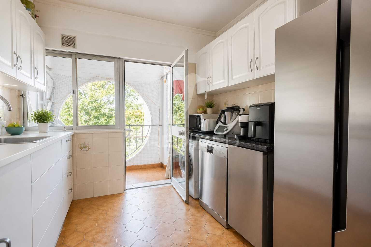 Apartamento t2 em samora correia