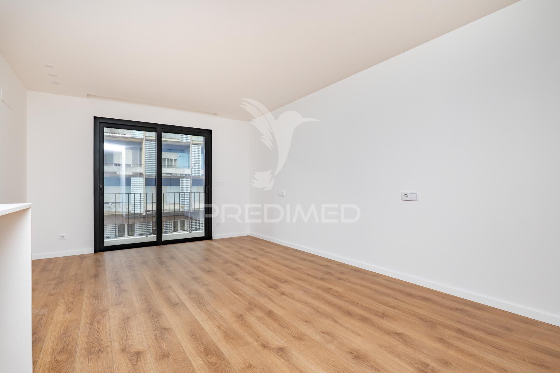 Apartamento t0 no centro de braga | edifício das torneiras