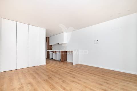 Apartamento t0 no centro de braga | edifício das torneiras