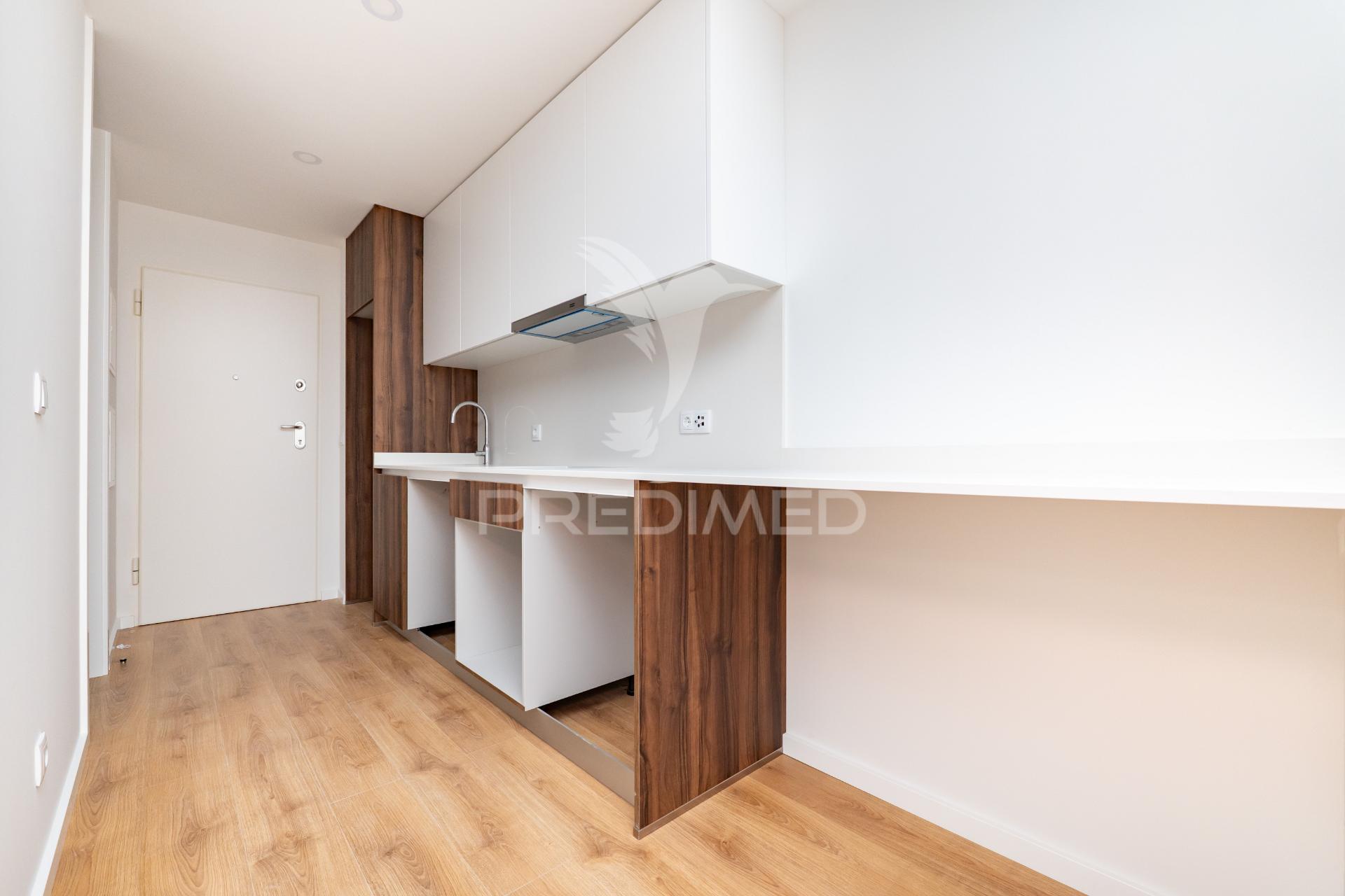 Apartamento t0 no centro de braga | edifício das torneiras