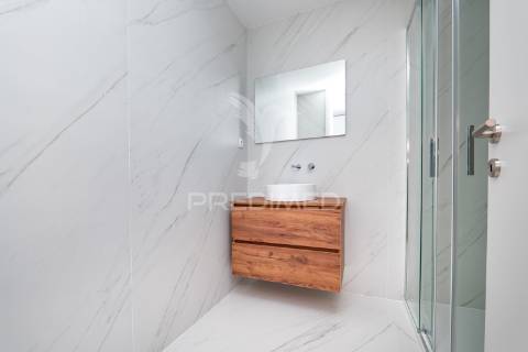 Apartamento t0 no centro de braga | edifício das torneiras