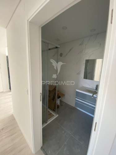 Apartamento t3 de excelência na aldeia de paio pires