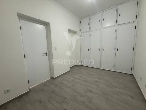 Moradia t3 com terreno e poço casével - santarém