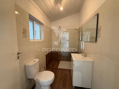 Moradia t3 com terreno e poço casével - santarém