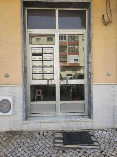 Apartamento t2 rio de mouro