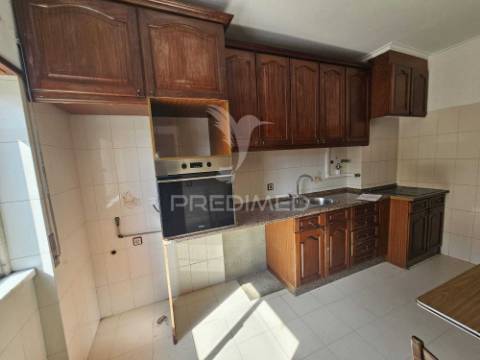 Apartamento t2 rio de mouro