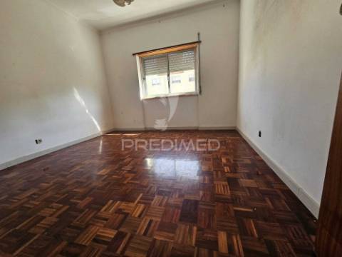 Apartamento t2 rio de mouro