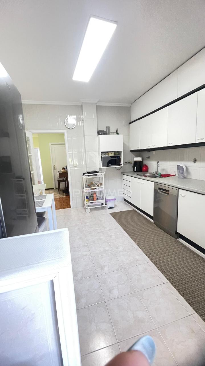 Vende-se t2 em valpedre - penafiel