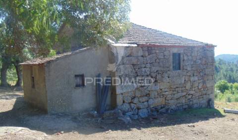 Quintinha p/ recuperar em torgueda - vila real