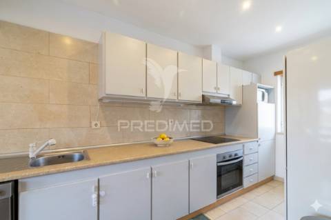 Apartamento t2 em gaia, na soares dos reis - rua alfredo keil