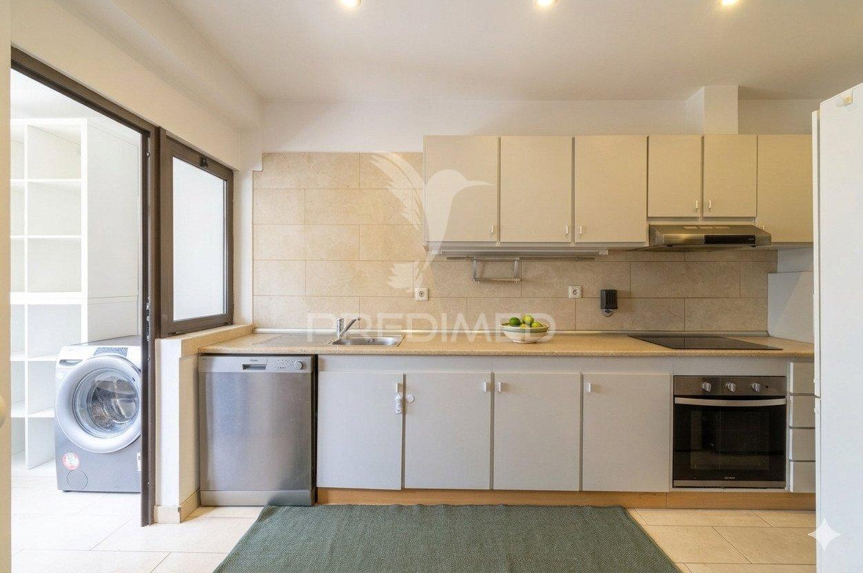 Apartamento t2 em gaia, na soares dos reis - rua alfredo keil