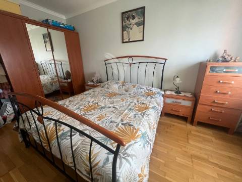 Apartamento t3 com garagem e arrecadação – urbanização quinta dos fidalguinhos