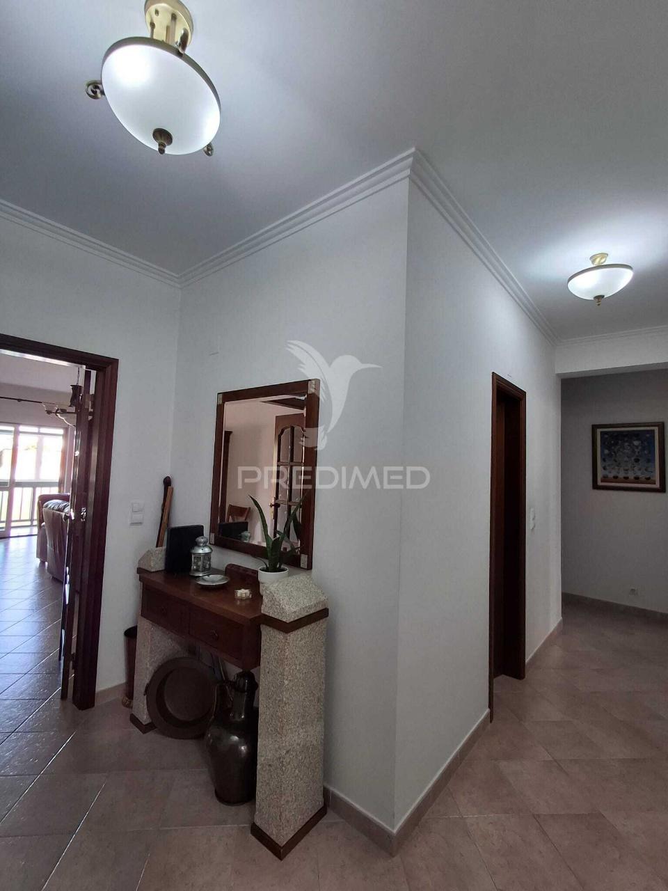 Apartamento t3 de excelência – setúbal "zona central" hospital são bernardo