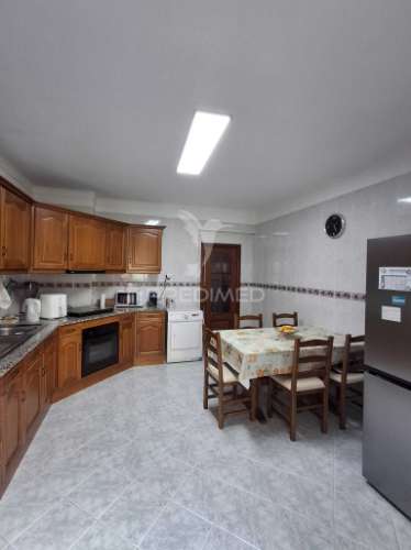 Apartamento t3 de excelência – setúbal "zona central" hospital são bernardo