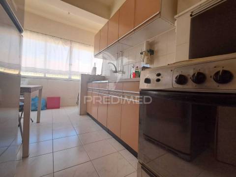 Apartamento t3  | monte abraão
