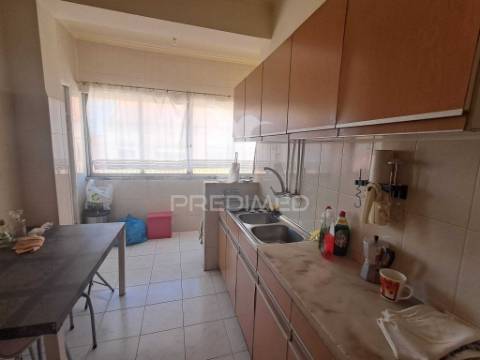 Apartamento t3  | monte abraão
