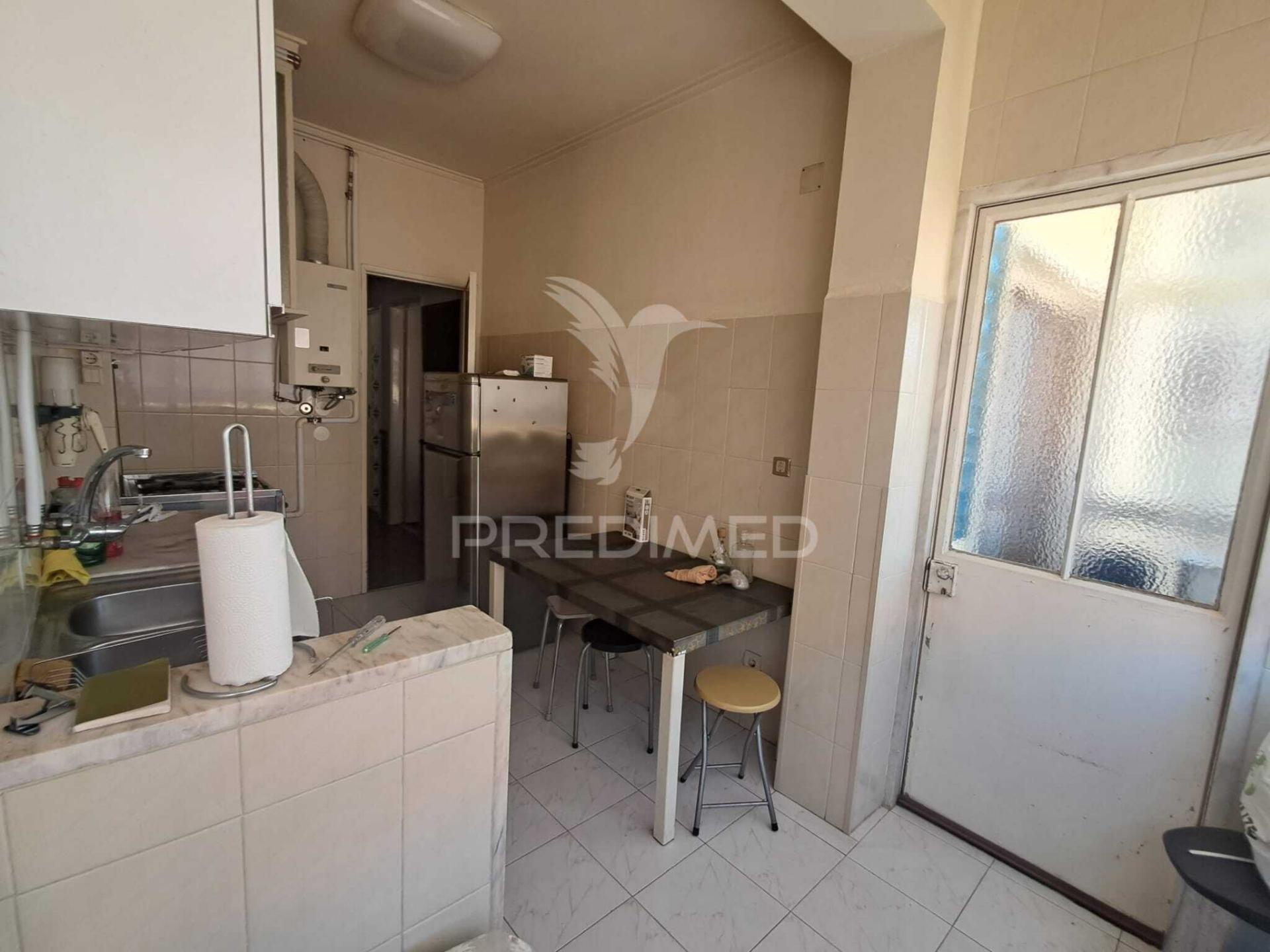 Apartamento t3  | monte abraão