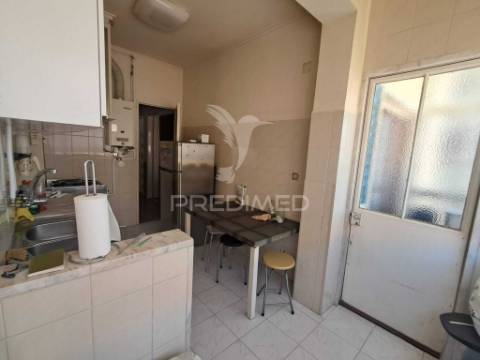 Apartamento t3  | monte abraão