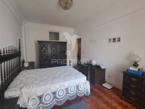 Apartamento t3  | monte abraão