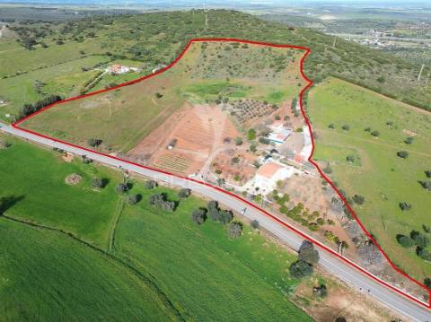 Quinta com 5825mts2 no vedor, elvas