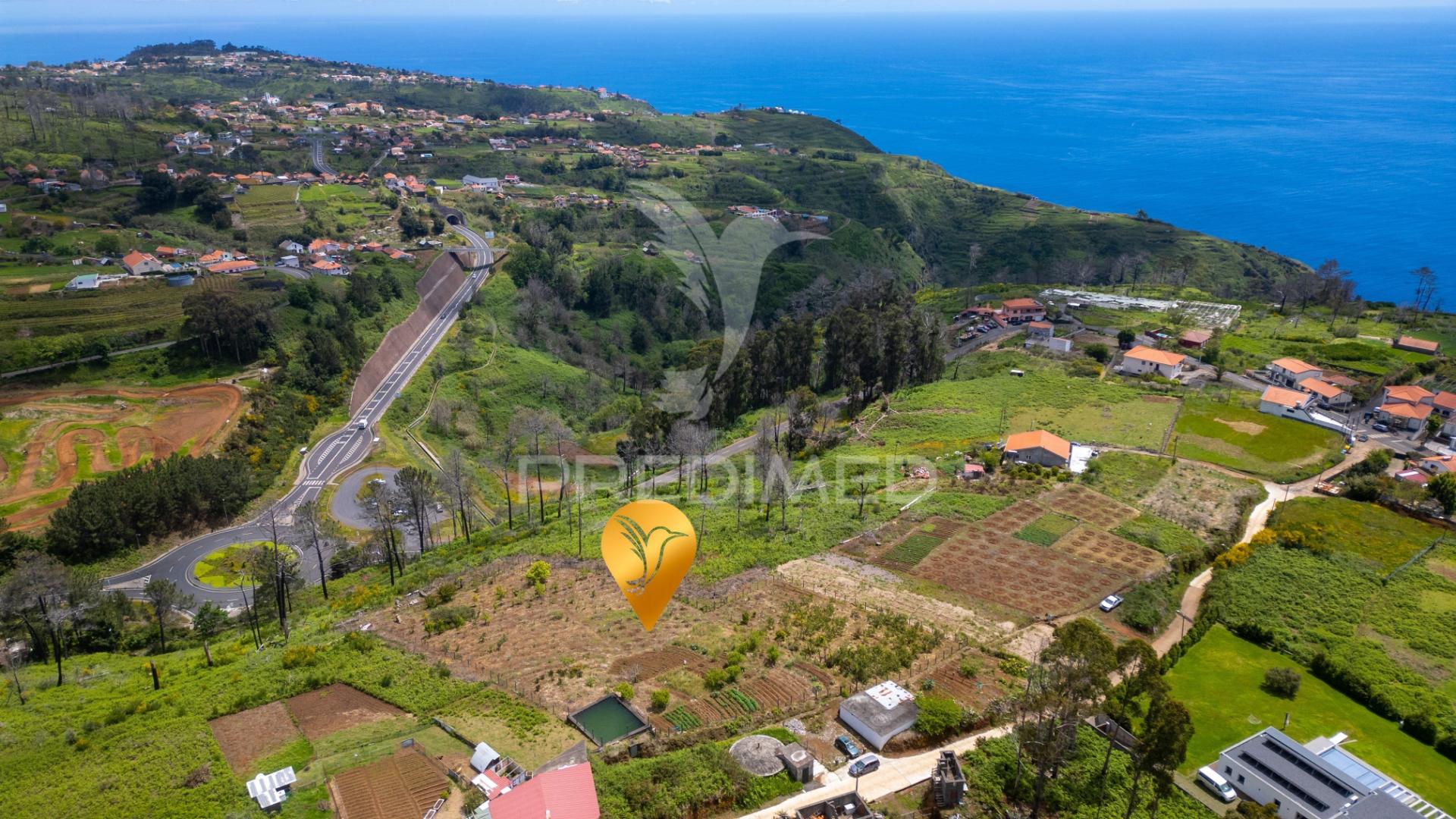 Terreno com excelente área e potencial de investimento