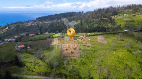 Terreno com excelente área e potencial de investimento