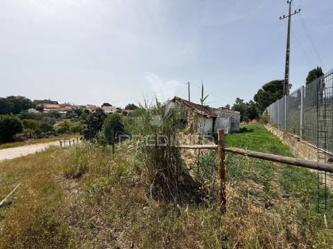 Moradia t2 para recuperar  - santarém