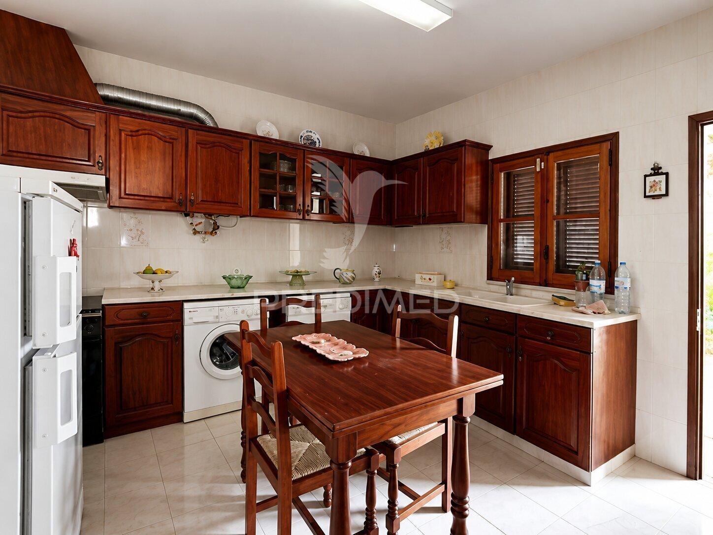 Moradia t3 | quintal e garagem em olhão