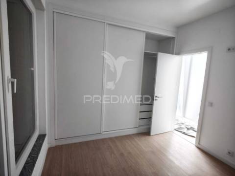 Moradia t3 térrea com piscina no alto do índio – sobreda