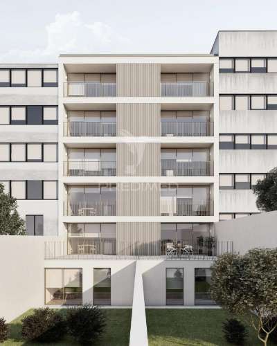 Excelente apartamento t2 + 1 no porto