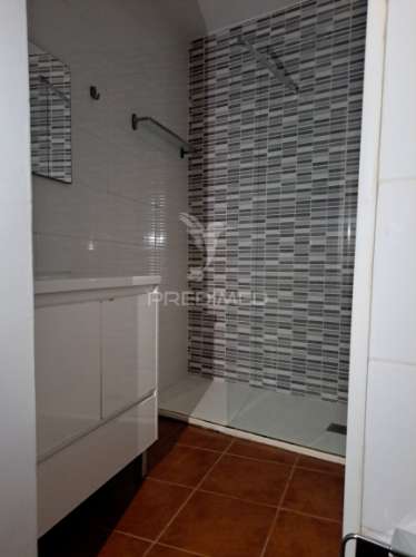 Moradia térrea t1 com aproveitamento de sotão | união das freguesias de gondomar (são cosme), valbom e jovim.