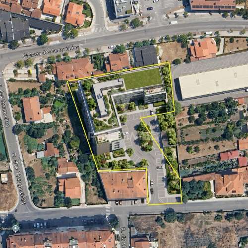 Terreno urbano para construção/entroncamento